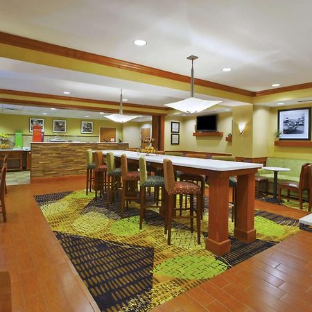 Hampton Inn Commerce/Novi Zewnętrze zdjęcie