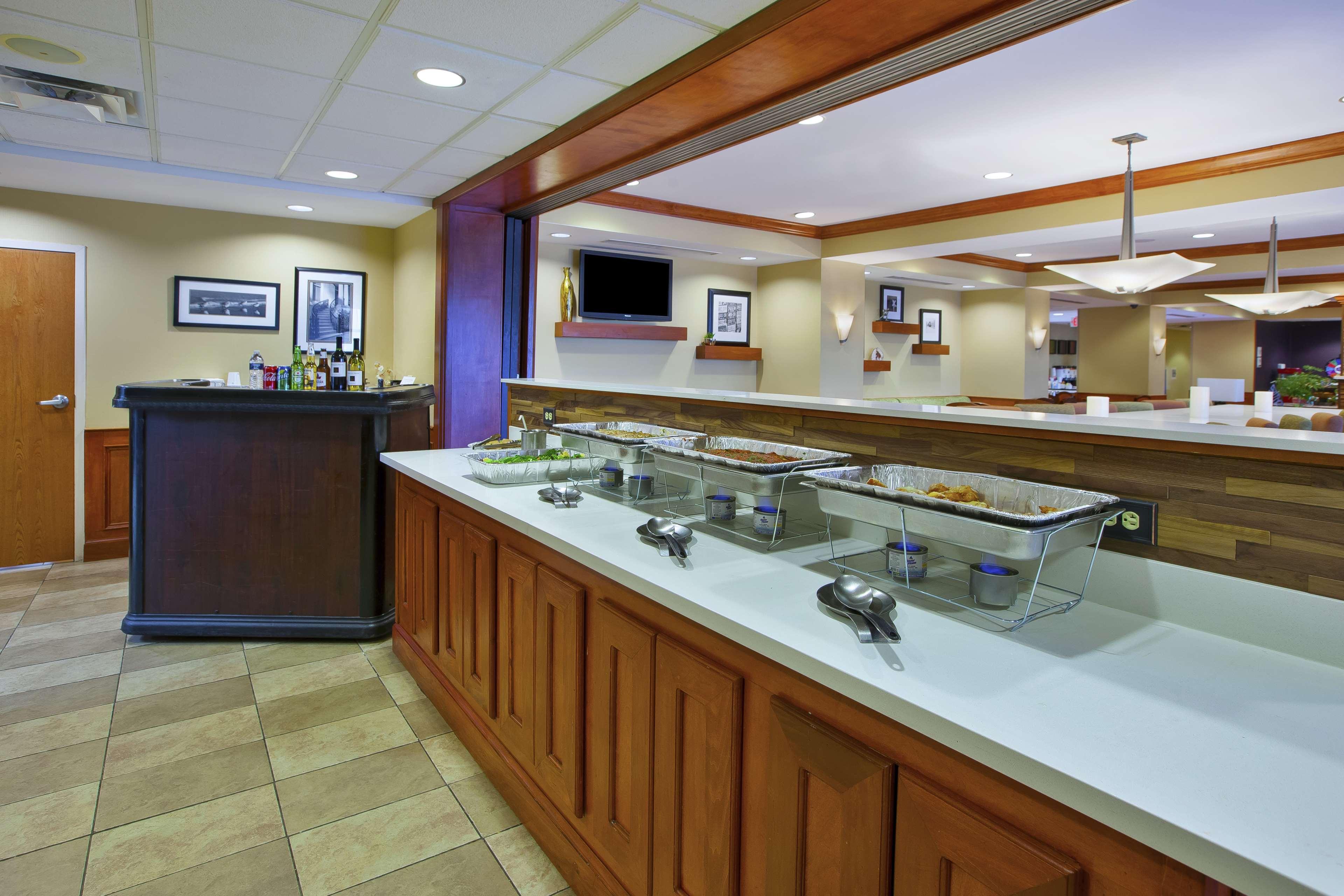 Hampton Inn Commerce/Novi Zewnętrze zdjęcie