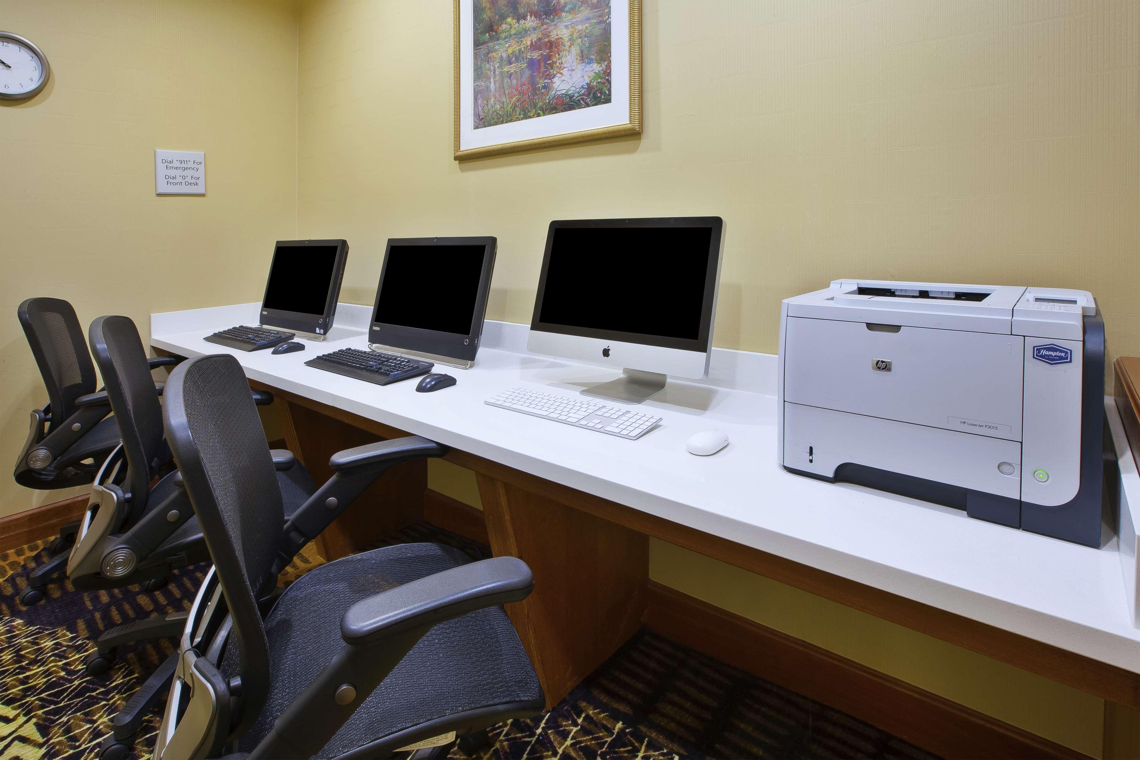 Hampton Inn Commerce/Novi Zewnętrze zdjęcie