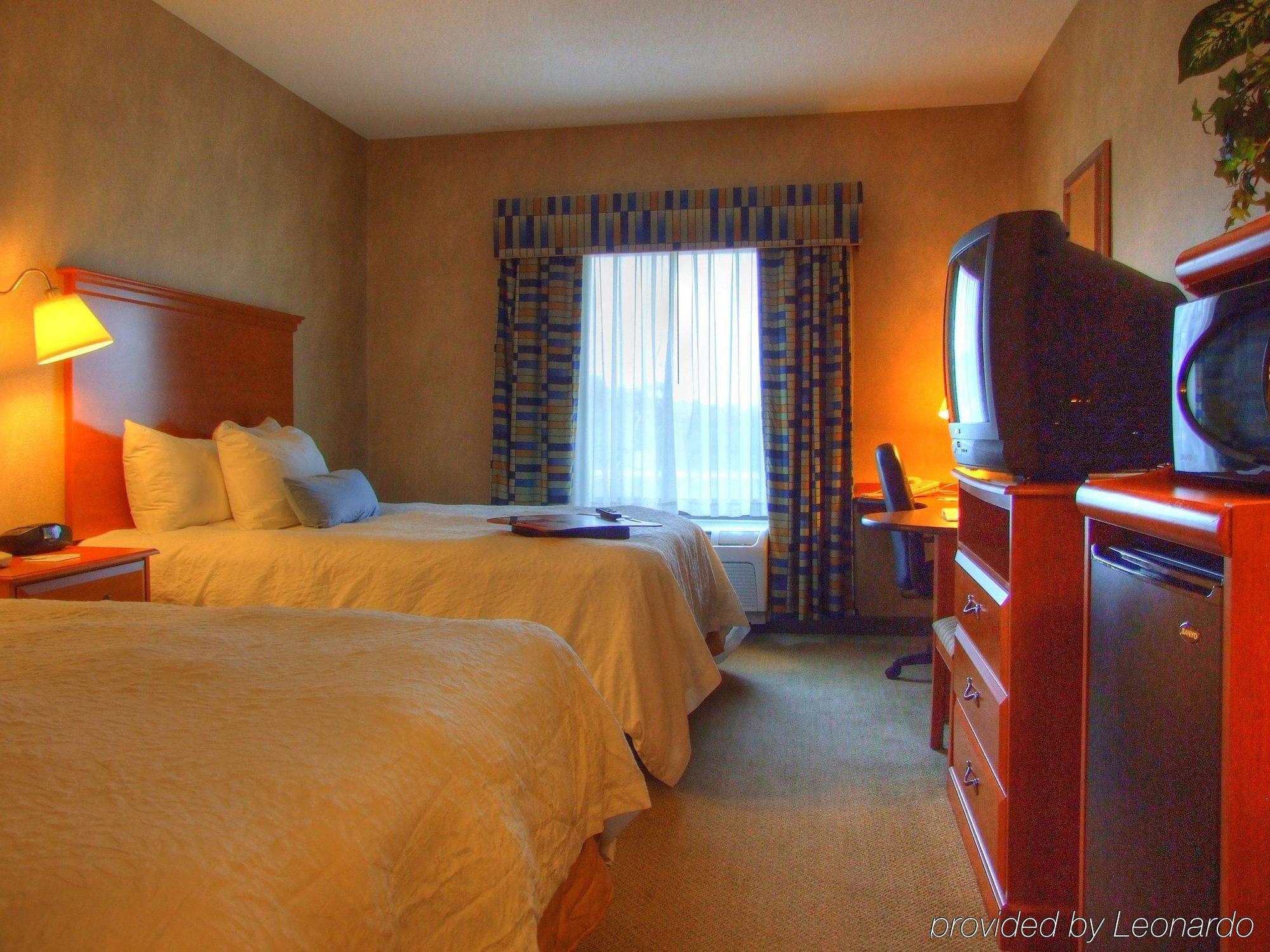 Hampton Inn Commerce/Novi Pokój zdjęcie