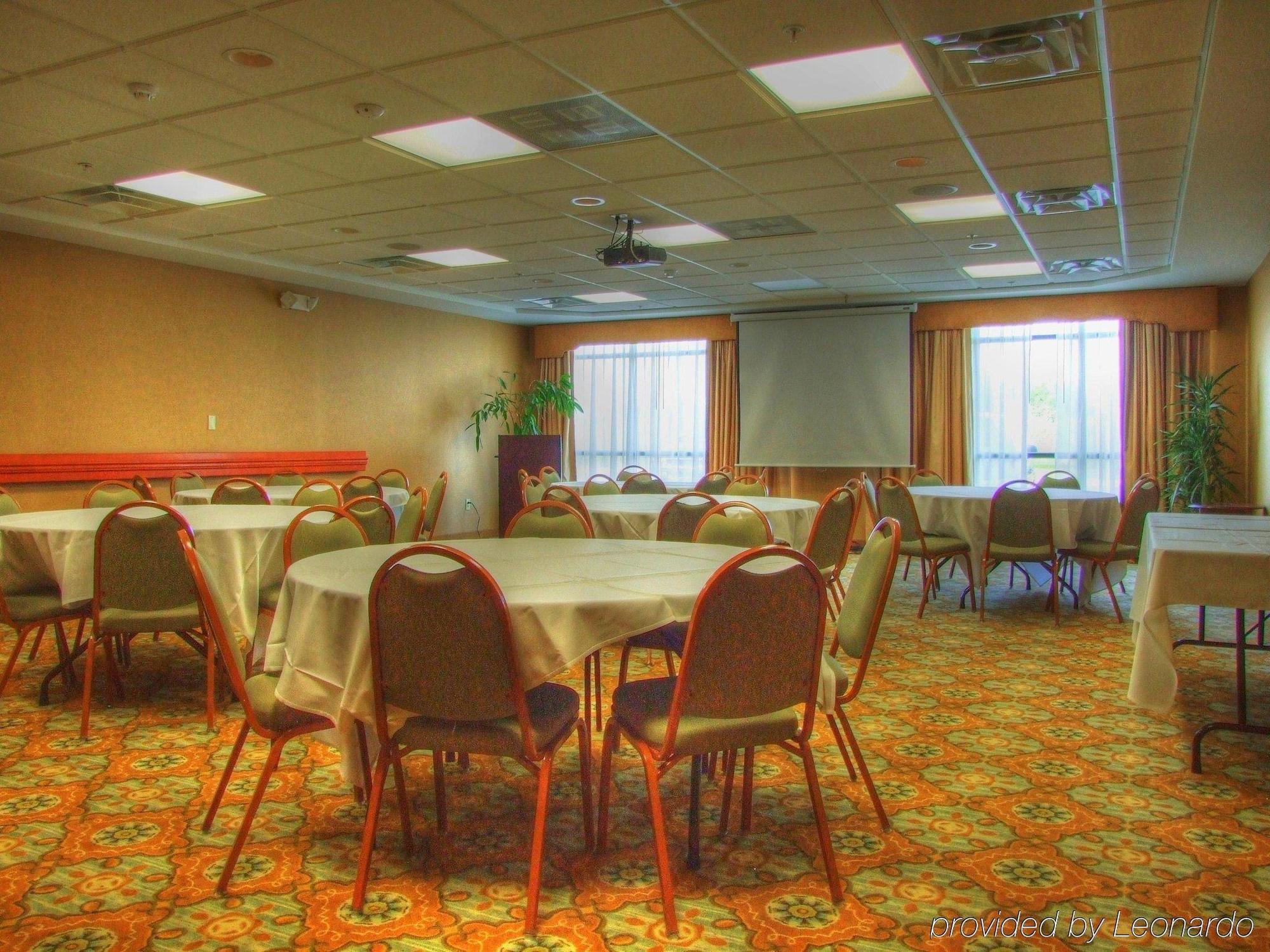 Hampton Inn Commerce/Novi Restauracja zdjęcie